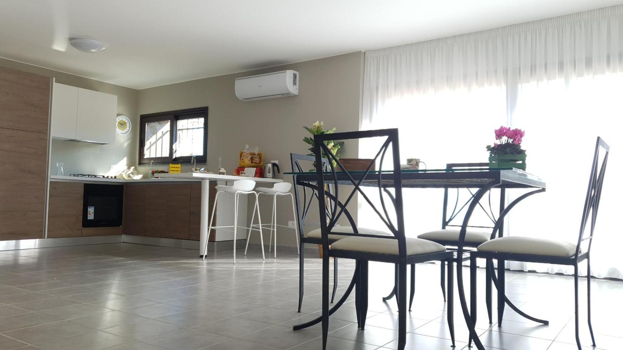Montalbano Sweet Home, Tra L' Etna E Il Mare Fleri Zimmer foto