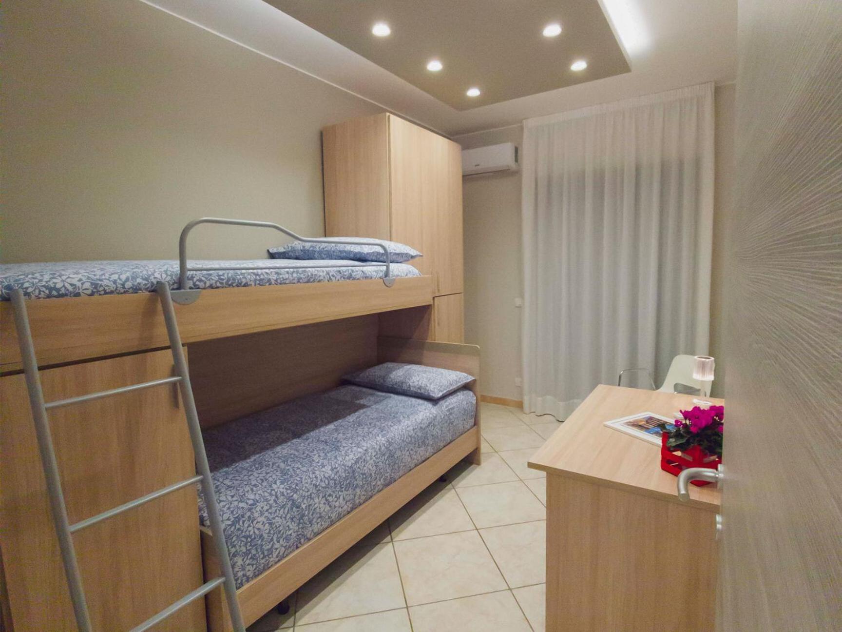 Montalbano Sweet Home, Tra L' Etna E Il Mare Fleri Zimmer foto